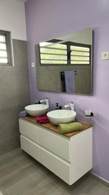 Bungalow Sweet Escape Fare Exteriör bild